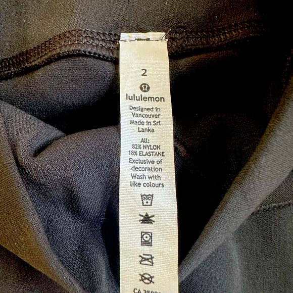 Lululemon Reveal HR Short Digi Rain Charcoal Grey Size 2 High Rise Shorts - Picture 6 of 12